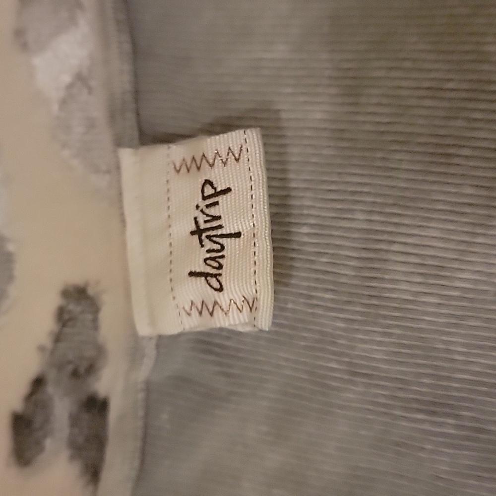 Daytrip gray wash bling tank top. Small - Picture 3 of 5